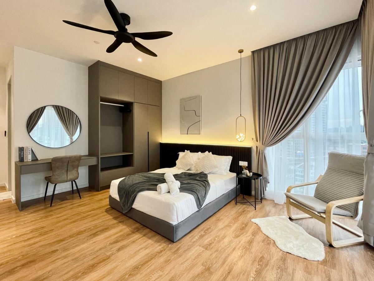 Pangsapuri Quill Luxury Designer 7pax By Hausome *