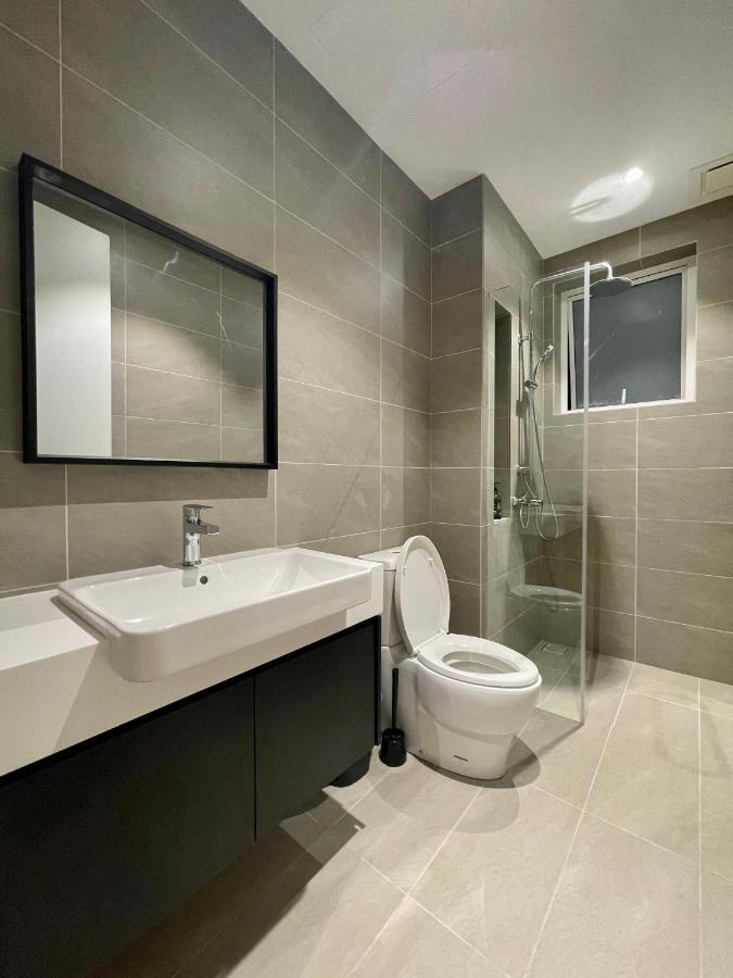 Quill Luxury Designer 7pax By Hausome Kuala Lumpur